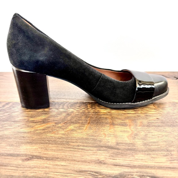 NWOB Clarks Artisan Women's Tarah Patent Suede Leather Black Pumps Chunky Heel 8 - Picture 5 of 9